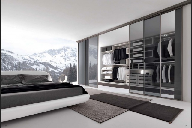 Amazing Walk In Closet Glass Photo