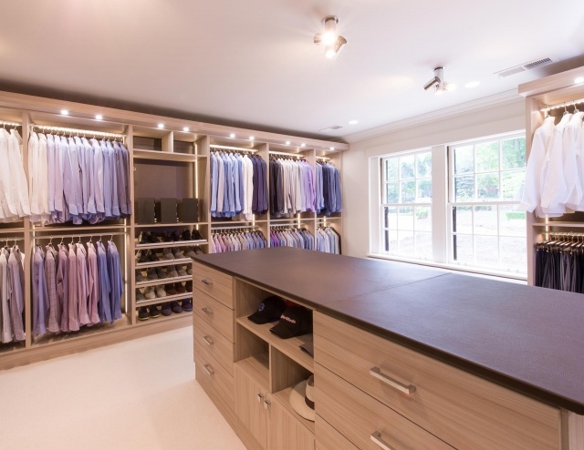 Amazingly Master Walk In Closet Photo