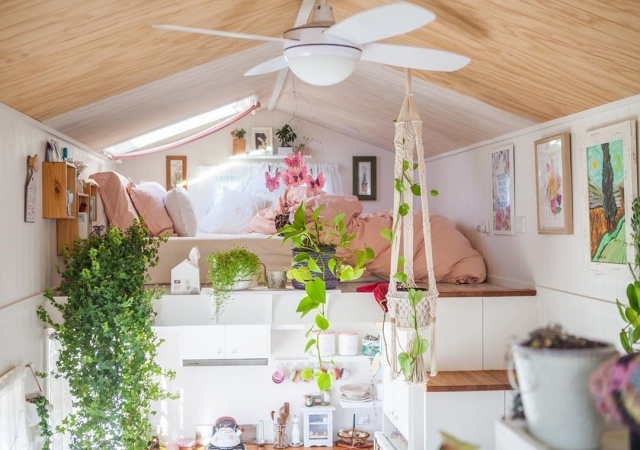 Astonishing Tiny House With Walk In Closet Photos