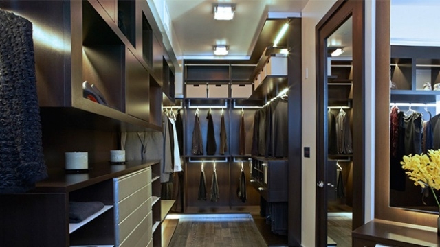Attractive Elegant Walk In Closet Pictures