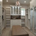 Best Farmhouse Walk In Closet Images