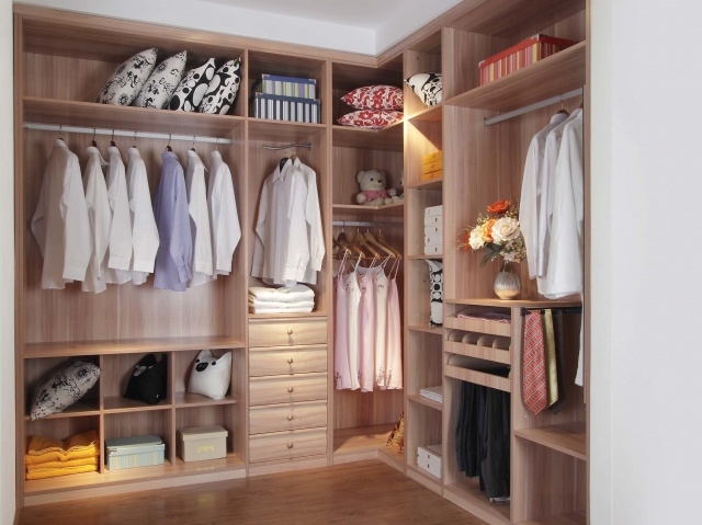 Best Walk In Closet L Shape Images