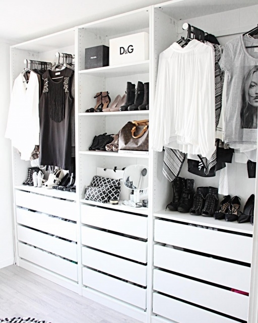 Classy White Open Wardrobe Pic