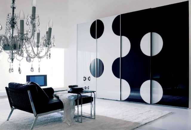 Contemporary Black And White Wardrobe Pics