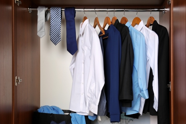 Easy Building A Wardrobe Pic