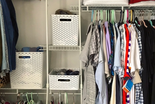 Elegant How To Organise Your Closet Pics