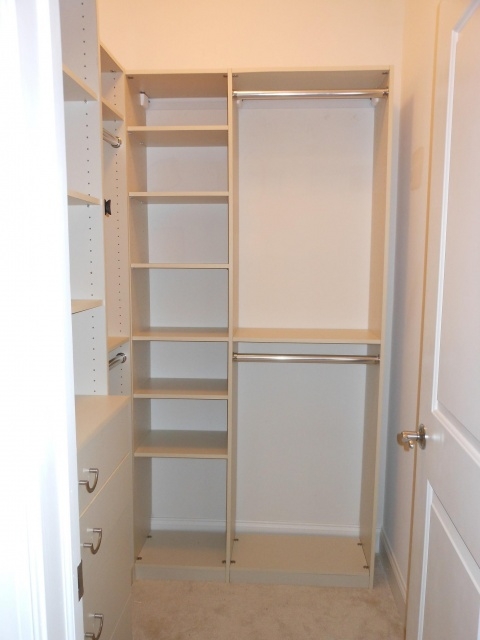 Fresh Small Walk In Closet Ideas Photo
