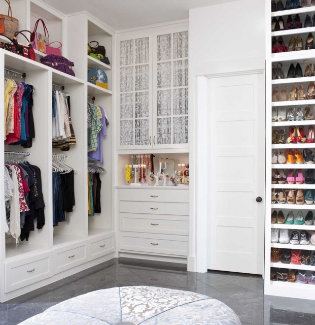 Good Small Modern Walk In Closet Design Images
