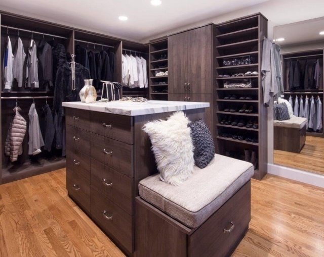 Good Walk In Closet Island Ideas Pic