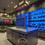 Gorgeous Big Walk In Closet Picture