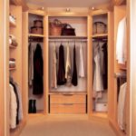 Gorgeous Modern Small Walk In Closet Pic