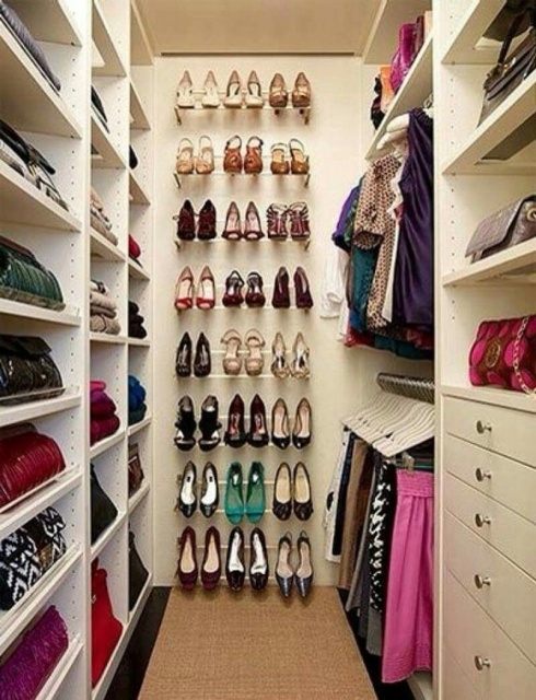 Incredible Closet Decorating Ideas Pic