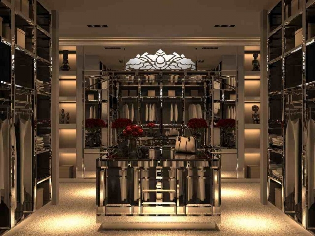 Insanely Huge Walk In Closet Image