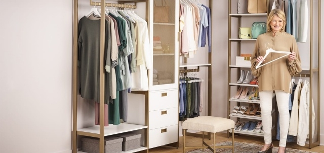 Insanely Martha Stewart Closet Design Image