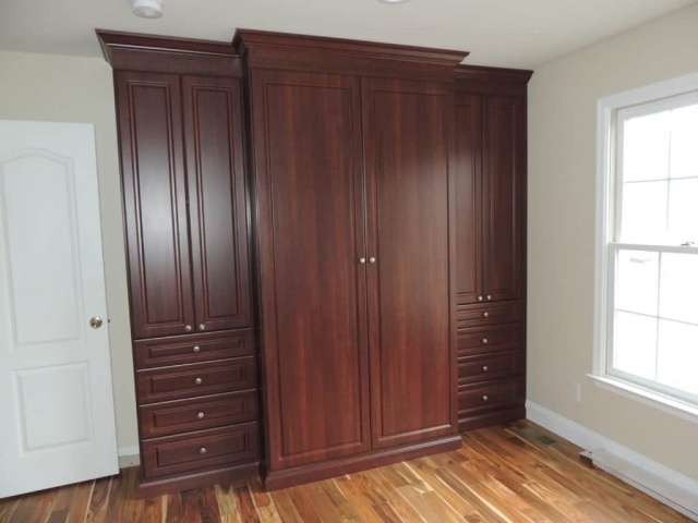 Luxurious Wardrobe Wall Unit Picture