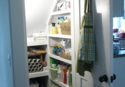 Luxury Under Stairs Closet Pic