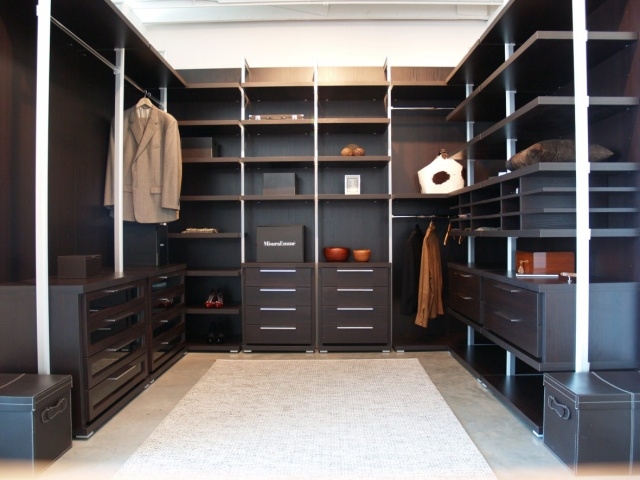 Mesmerizing Pole System Wardrobe Pic