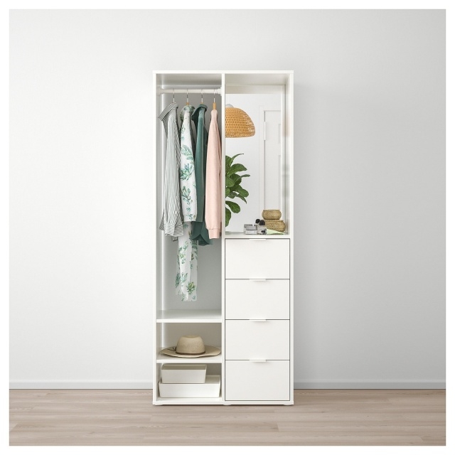 Mesmerizing Small Open Wardrobe Pic