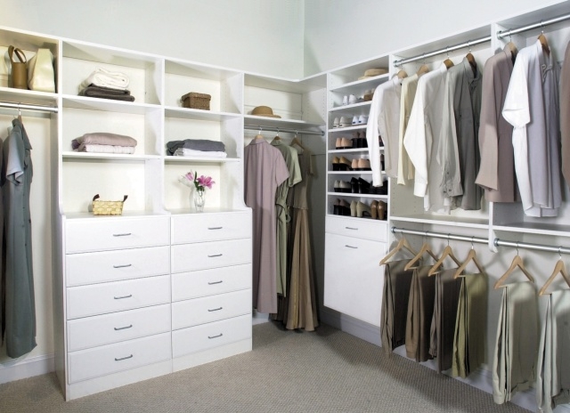 Most Creative Farmhouse Walk In Closet Photo