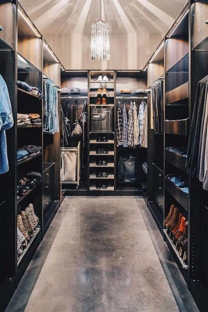 Most Creative Walk In Closet Designs For A Master Bedroom Pic