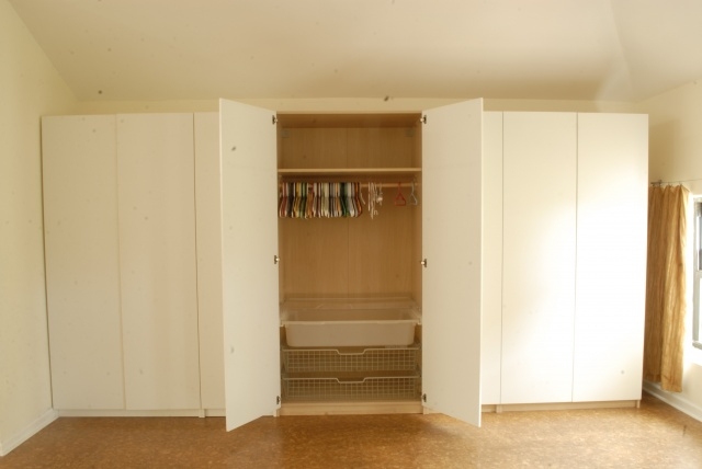 Popular Garage Clothes Closet Photos