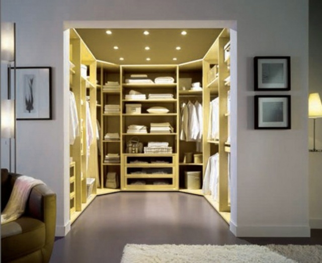 Remarkable Simple Walk In Closet Pics