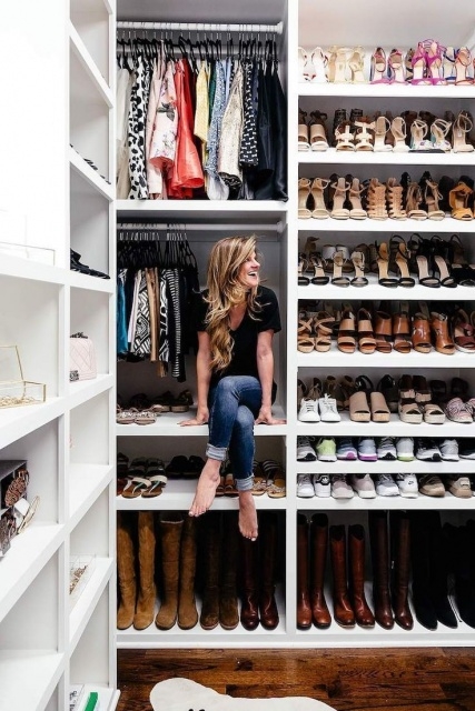 Simple How To Organize Your Closet Pic