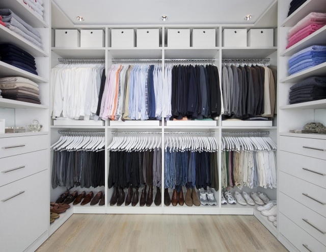 Stunning How Wide Should A Walk In Closet Be Images