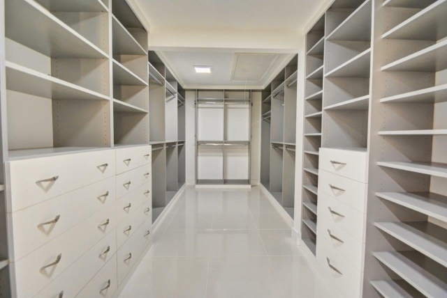 Stylish Best Closet Design Pictures