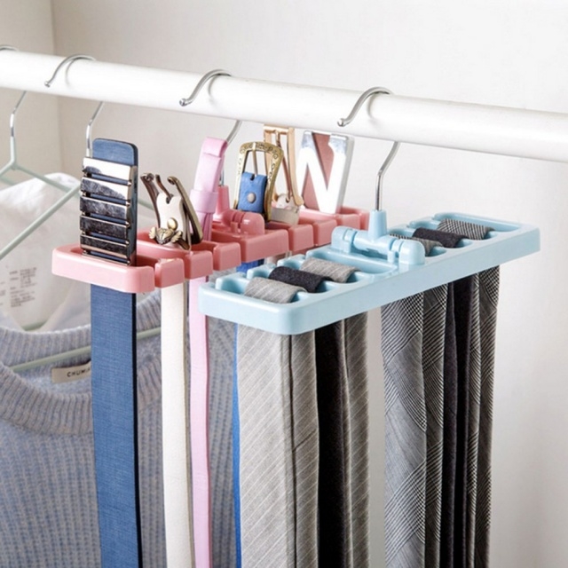 Top Closet Belt Organizer Image