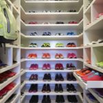 Top Huge Walk In Closet Picture