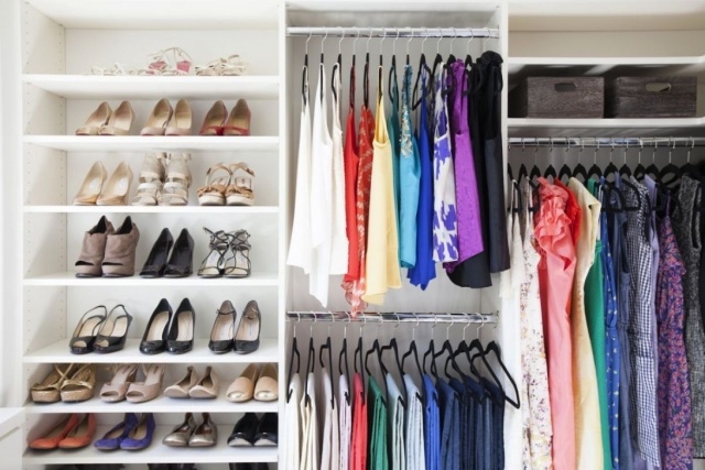 Wonderful Arranging Clothes In Cupboard Image