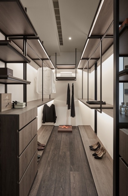Wonderful Minimalist Walk In Closet Pictures